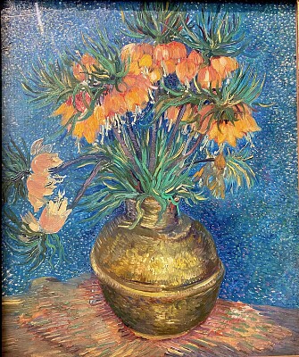 van Gogh fleurs dans un vase de cuivre