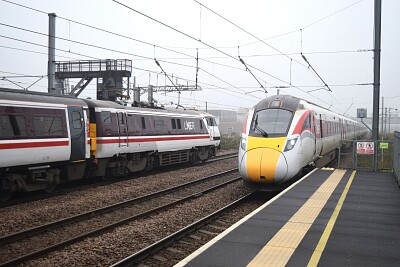 Class 91   Azuma at Peterborough