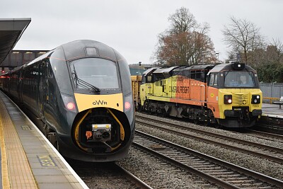 Azuma and 70 at Oxford