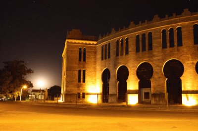 PLAZA DE TOROS COLONIA