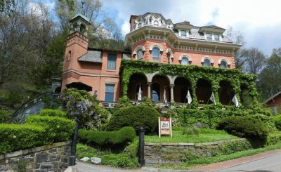 Harry Packer mansion