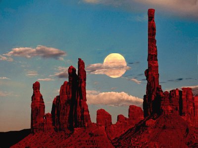 Full moon Monument Valley