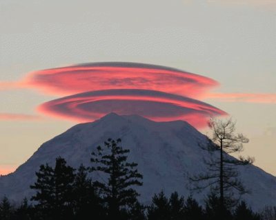 lenticular clouds