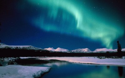 northern lights over Bear Lake