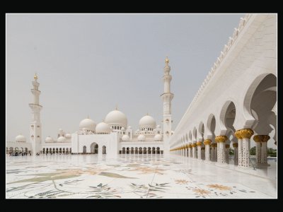 Abu Dhabi Mosque