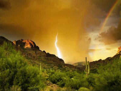 superstition mountains