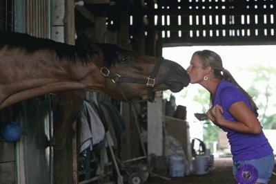 Kissing the Winning Horse-Kentucky