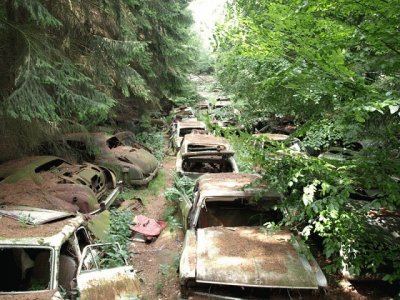 Chatillon Car Graveyard