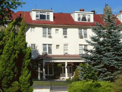 Haunted Hilltop House Harpers Ferry