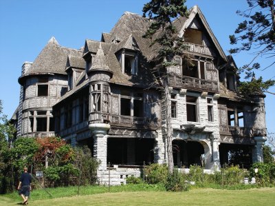 haunted estate for sale