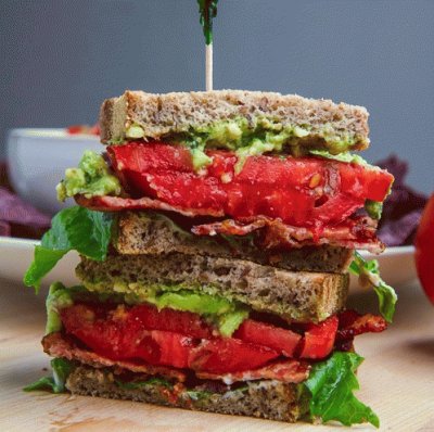 tomato avocado club sandwich