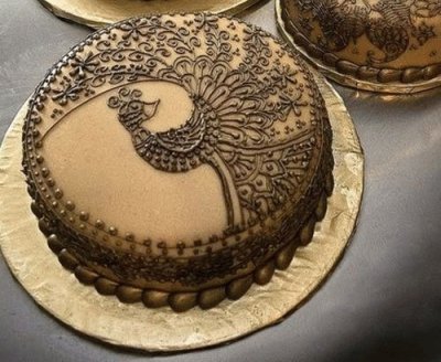 peacock cake