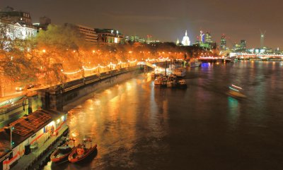 Thames night