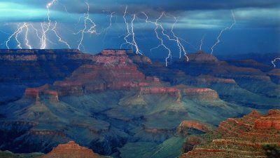 heat lightning