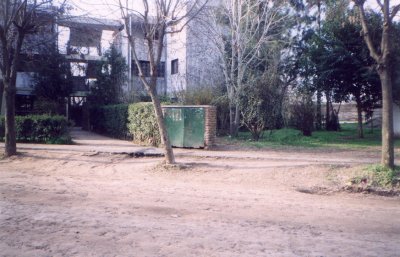 Barrio Fonavi Escalera NÂº 3 aÃ±o 2001