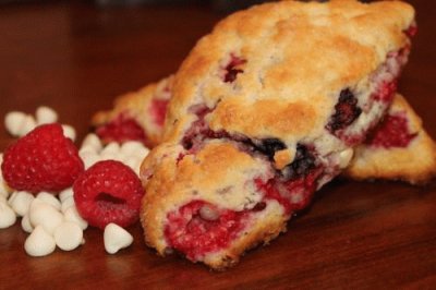 raspberry and white chocolate scones