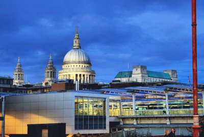 St Pauls over Blackfriars bridge