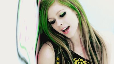 avril lavgine smile