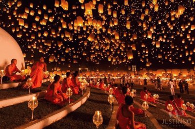 Floating Lantern Festival in Chiang Mai, Thailand