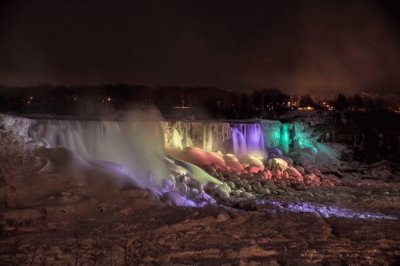 Night -Niagara Falls frozen 1-12-14