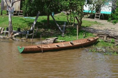 Canoa  no Rio SolimÃµes - AM