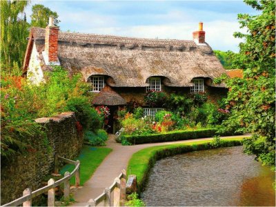 Country House Cotswolds  UK