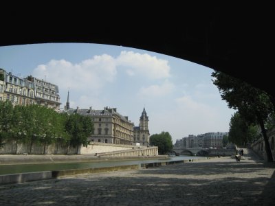 PARIS: ILE DE LA CITE   '