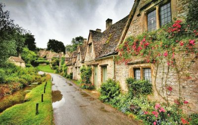 CASA CON FLORES