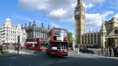 Tourist buses in London