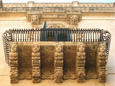 BalcÃ³n barroco en Ragusa - Sicilia