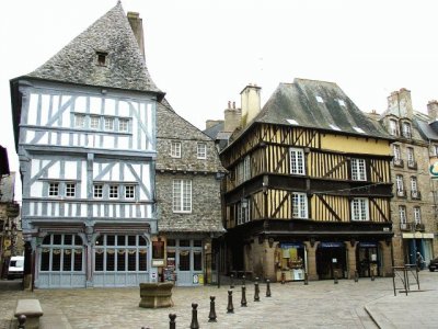 Dinan (Francia), ciudad medieval