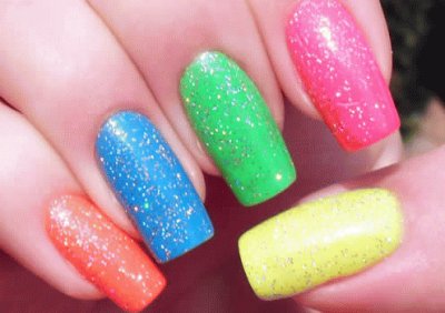 Unhas coloridas