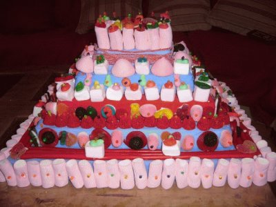 Vaya tarta de chuches