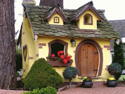 Gingerbread Cottage