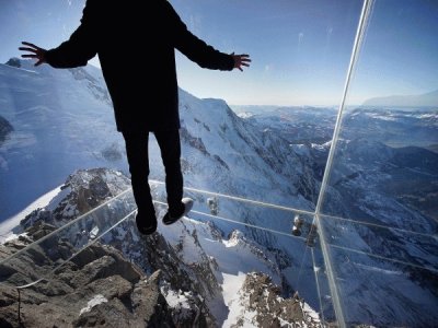 TELEFÃ‰RICO EN LOS ALPES.