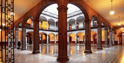 patio palacio de monterrey