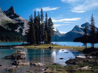 PINOS, LAGUNA  Y MONTAÃ‘AS.