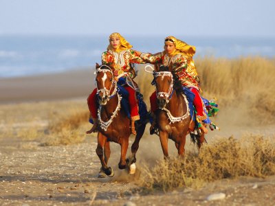 Oman women horseriders