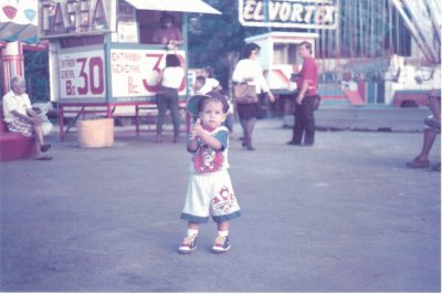 LUIS EN EL PARQUE