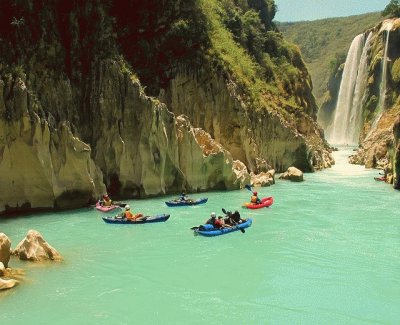 KAYAKS EN EL RÃO STA. MARÃA, S.L.P. MÃ‰XICO