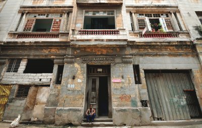 Edificio casi en ruinas