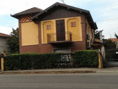 casa gialla a redavalle