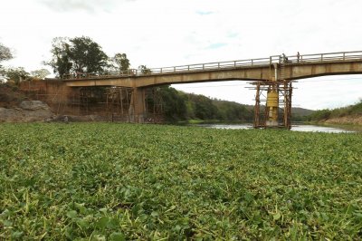 Ponte Sobre o Rio das Velhas - MG