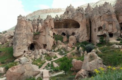 Cappadocia_Cave_Dwellings-Urgup-Turchia