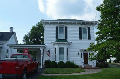 John Bell Hood 's birthplace