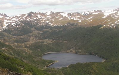 Lago en la Isla Navarino