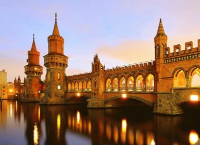 PUENTE DE BERLÃN.