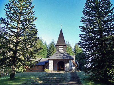 Capilla en Villa La Angostura. NeuquÃ©n. Argentina