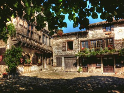 PÃ©rouges. Francia