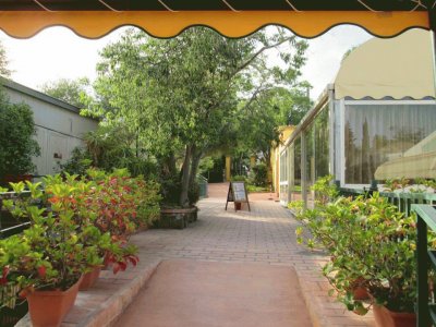 Patio en las gargantas de AlcÃ¡ntara